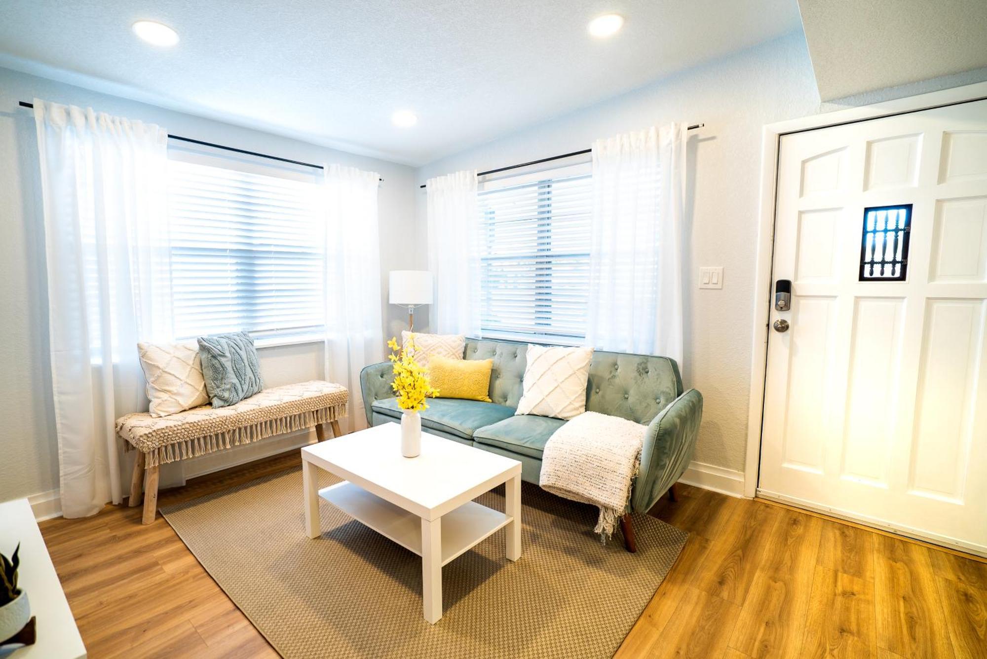 Chic & Stylish Central Location Tampa Exterior photo