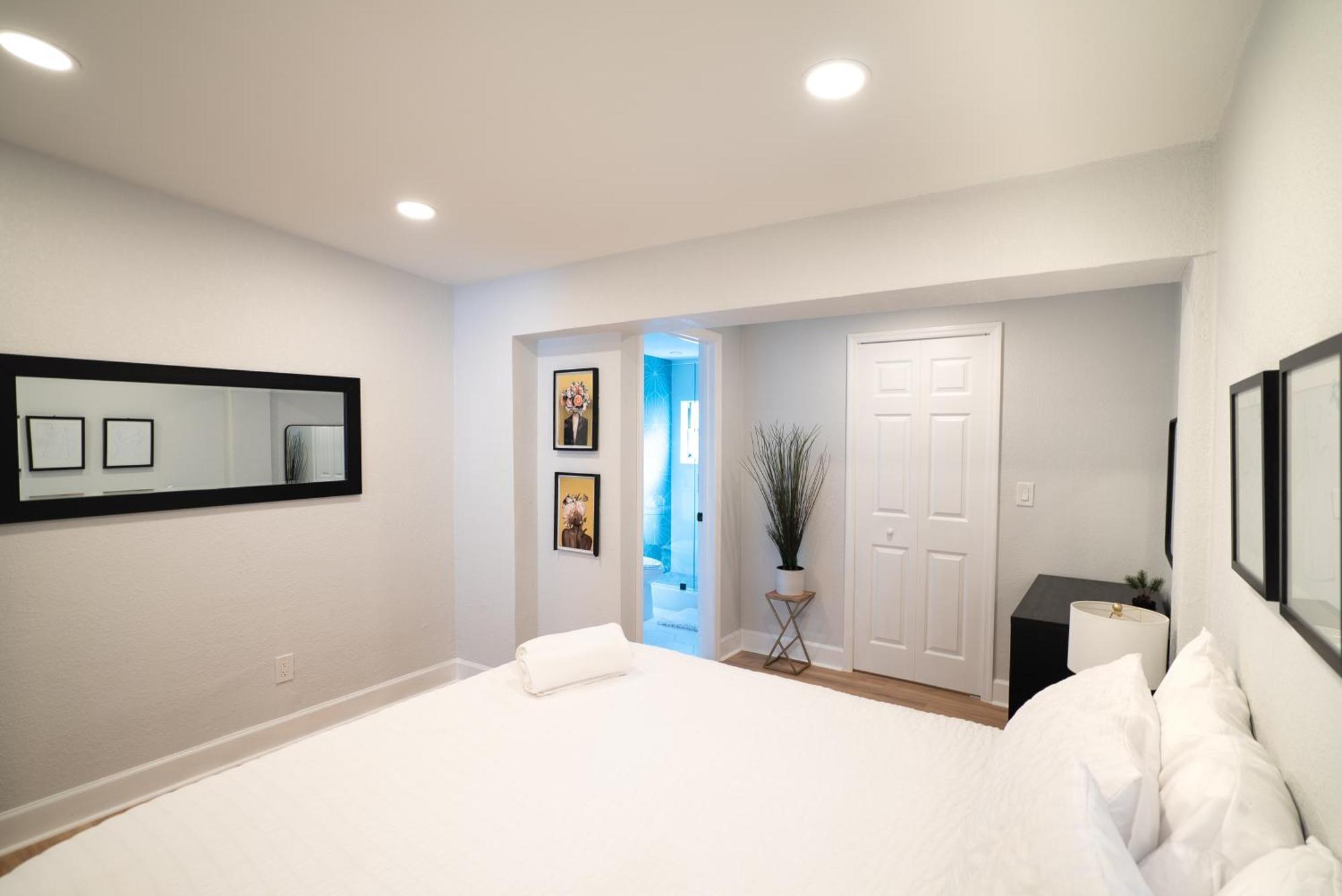 Chic & Stylish Central Location Tampa Exterior photo