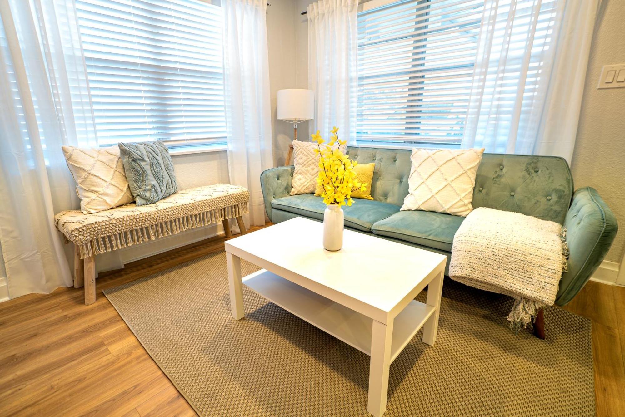 Chic & Stylish Central Location Tampa Exterior photo