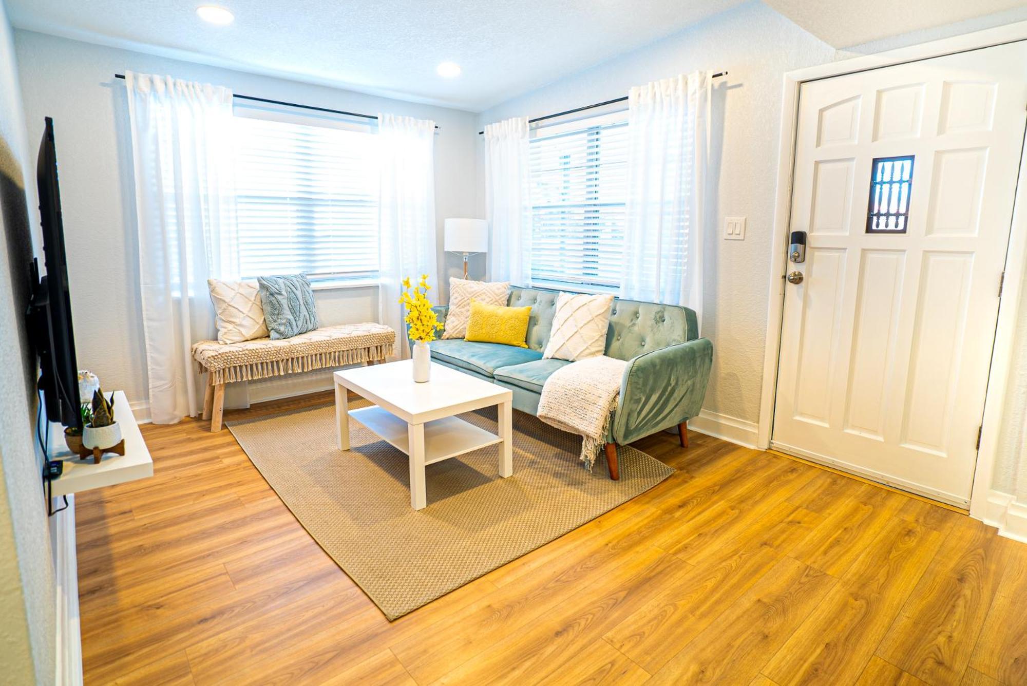 Chic & Stylish Central Location Tampa Exterior photo
